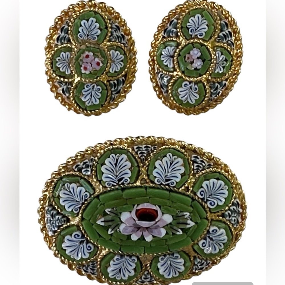 Vintage Micro Mosaic Floral Pin Brooch and Clip Earring Set Gold Tone Vermeil